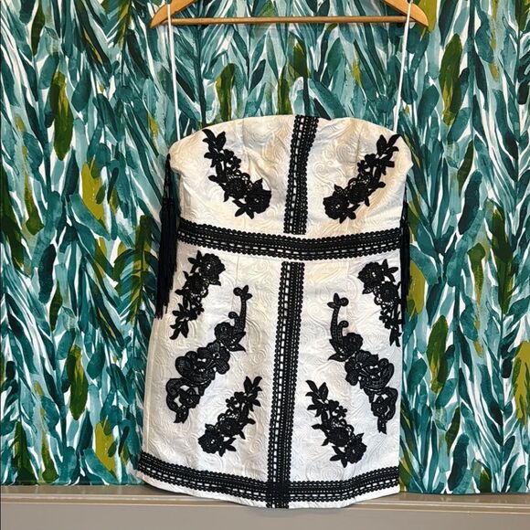 Elegant Embroidered Black and White Strapless Dress - Picture 1 of 10